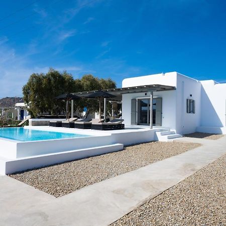 Private Villa Maou Ano Mera Exteriör bild