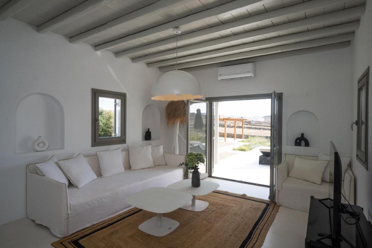 Private Villa Maou Ano Mera Exteriör bild
